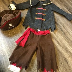 Old Navy 2T/3T Pirate Costume